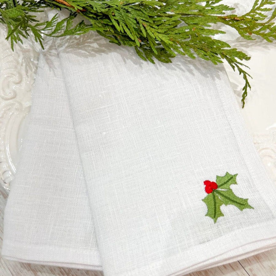 Table & Home Arte Italica Napkins | Holly Embroidered Napkin Set