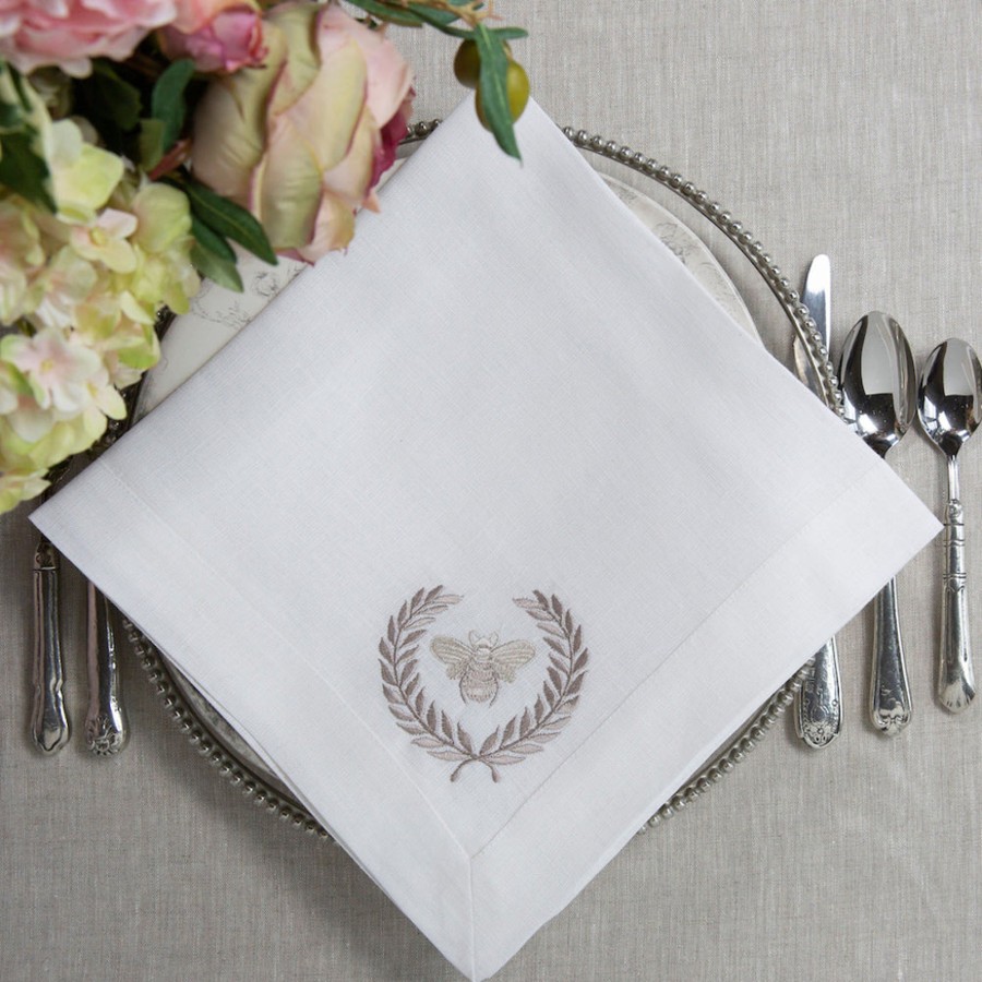 Table & Home Arte Italica Napkins | Bumble Bee Large Napkin White