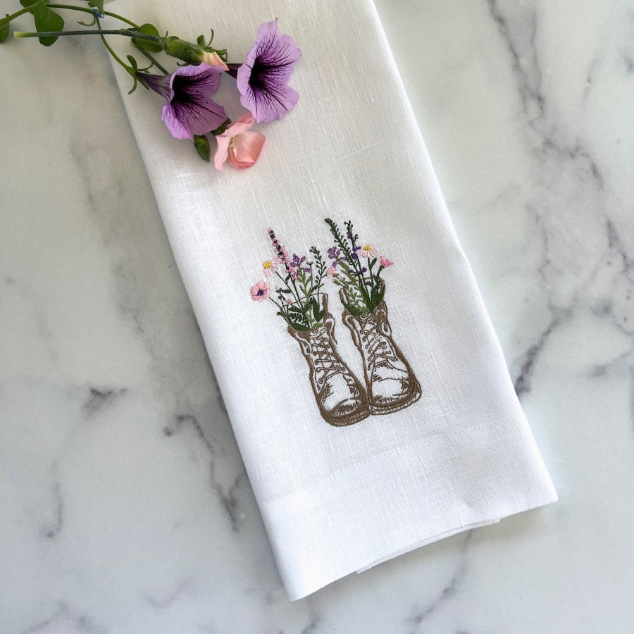 Table & Home Arte Italica Towels | Boots With Flowers Linen Towel