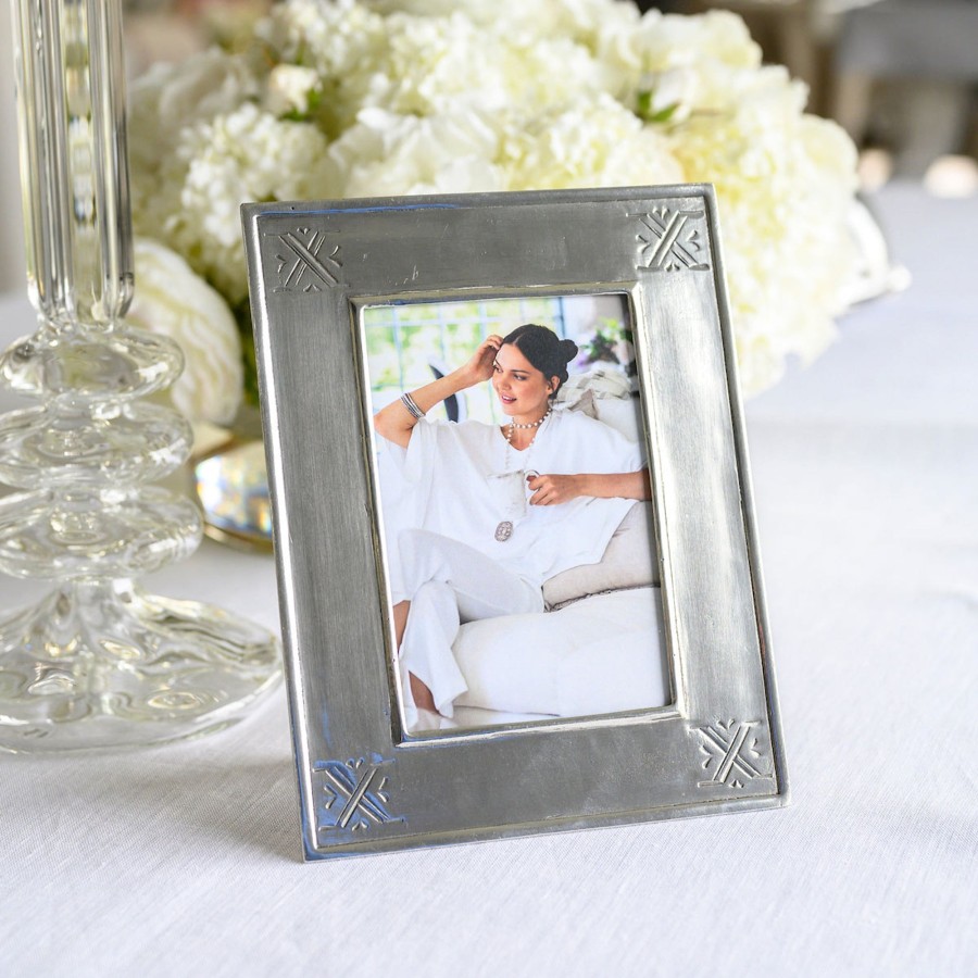 Table & Home Arte Italica Pewter | Tuscan Pewter Stamped Picture Frame 4 X 6"