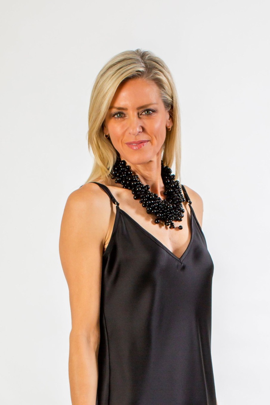 Apparel Crown Linen Designs | Black Cluster Necklace