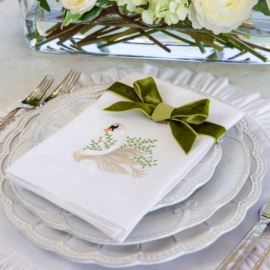 Table & Home Arte Italica Napkins | Swan Tri-Fold Napkin